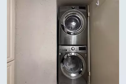 7575 Katy Freeway #77, Houston, TX 77024 - Photo 23