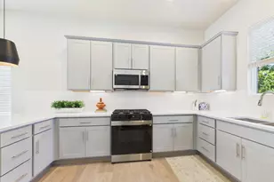 2306 Kolbe Cold Spgs Ln, Houston, TX 77055 - Photo 7