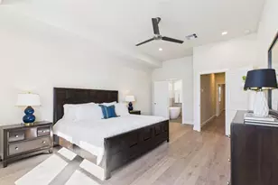 2306 Kolbe Cold Spgs Ln, Houston, TX 77055 - Photo 13