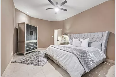 131 Breezy Shore Court, Dickinson, TX 77539 - Photo 19