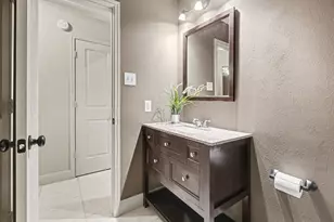 131 Breezy Shore Ct, Dickinson, TX 77539 - Photo 29