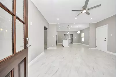 604 Miriam Street, Baytown, TX 77520 - Photo 5