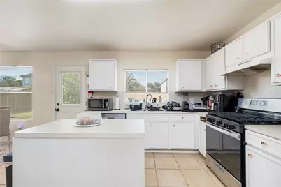 1807 Live Oak Hill Street, Houston, TX 77067 - Photo 9