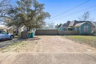 348 N Franklin St, La Grange, TX 78945 - Photo 29