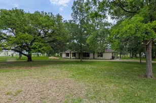 1139 Co Rd 403, Anderson, TX 77830 - Photo 31