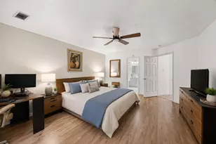202 W Misty Dawn Dr, The Woodlands, TX 77385 - Photo 17