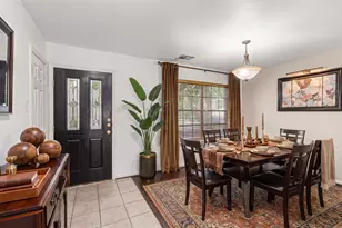 202 W Misty Dawn Dr, The Woodlands, TX 77385 - Photo 5