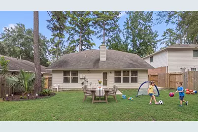 202 W Misty Dawn Dr, The Woodlands, TX 77385 - Photo 27