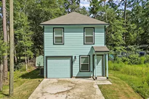 189 Curry St, Livingston, TX 77351 - Photo 1