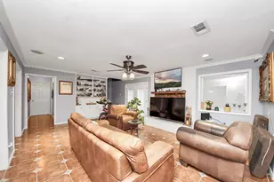 8923 Haverstock Dr, Houston, TX 77031 - Photo 11