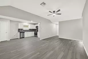 3019 Overland Trail, Dickinson, TX 77539 - Photo 9