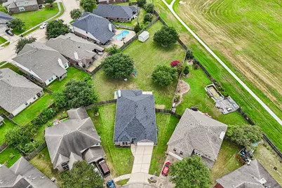 9806 Lynette Falls Drive, Houston, TX 77095 - Photo 31