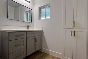 6303 Belarbor St, Houston, TX 77087 - Photo 15