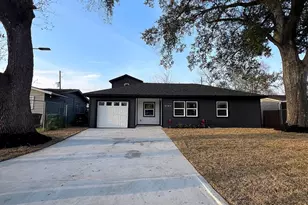 6303 Belarbor St, Houston, TX 77087 - Photo 3