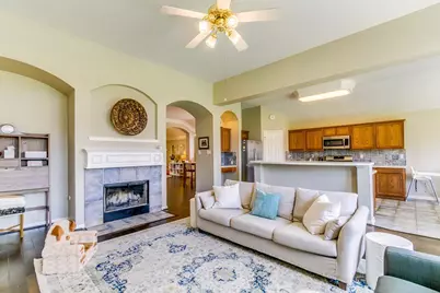14015 Blue Vista Drive, Sugar Land, TX 77498 - Photo 9