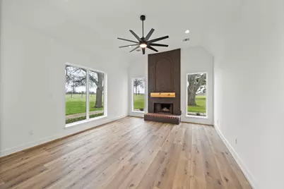 32826 Rogers Road, Fulshear, TX 77441 - Photo 5