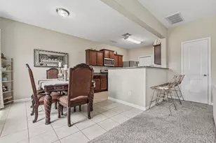 419 Turquoise Trade Dr, La Marque, TX 77568 - Photo 9