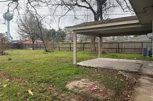 7437 Navasota St, Houston, TX 77016 - Photo 13