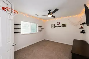 2142 Scenic Hollow Ct, Katy, TX 77450 - Photo 9