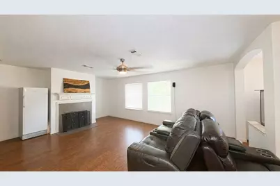 2142 Scenic Hollow Court, Katy, TX 77450 - Photo 3