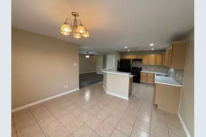 9139 Prairie Trails Drive, Spring, TX 77379 - Photo 7