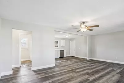 431 Grafton Street, La Marque, TX 77568 - Photo 3