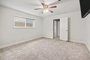1202 Denise St, Deer Park, TX 77536 - Photo 15