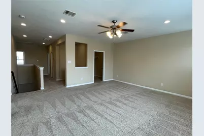 10418 Quiet Courtyard Road, Houston, TX 77043 - Photo 29