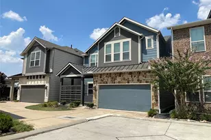 10418 Quiet Courtyard Rd, Houston, TX 77043 - Photo 3