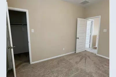 10418 Quiet Courtyard Road, Houston, TX 77043 - Photo 47