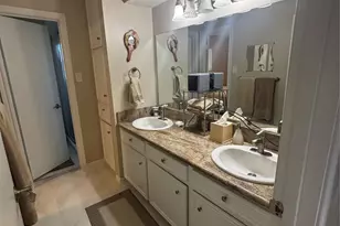 11418 Chevy Chase Dr, Houston, TX 77077 - Photo 29