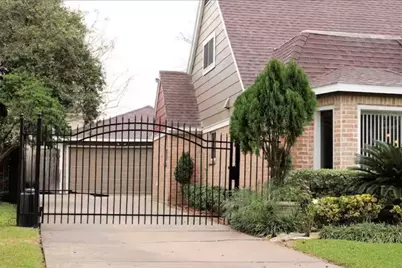 11418 Chevy Chase Dr, Houston, TX 77077 - Photo 13