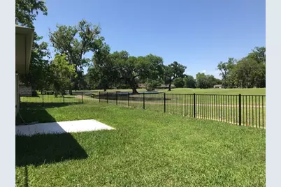 2249 Ridgewood Drive, West Columbia, TX 77486 - Photo 5