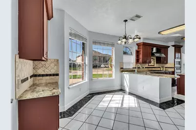 2739 Lakeside Village Drive, Missouri City, TX 77459 - Photo 17