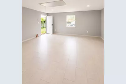 635 Nancy Rose #1, Houston, TX 77015 - Photo 3