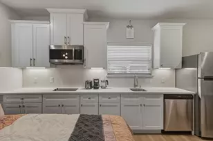 3539 Mt Pleasant St, Houston, TX 77021 - Photo 7