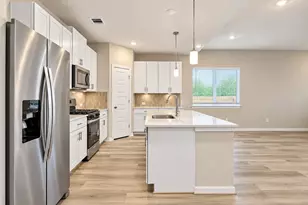 17795 Ml Mnr Dr, Conroe, TX 77316 - Photo 13