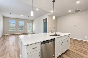 17795 Ml Mnr Dr, Conroe, TX 77316 - Photo 11
