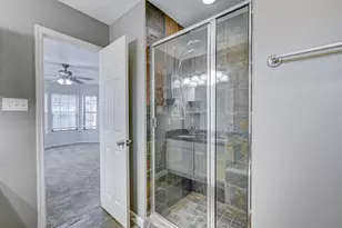 4323 Marina St, Houston, TX 77007 - Photo 31