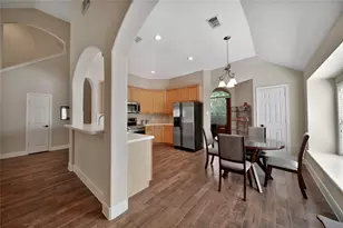 159 S Queenscliff Cir, The Woodlands, TX 77382 - Photo 7