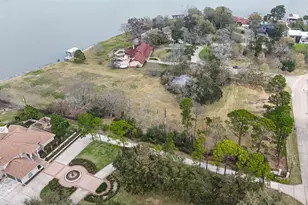 205 Lakeshore Dr, Seabrook, TX 77586 - Photo 15