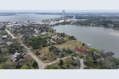 205 Lakeshore Drive, Seabrook, TX 77586 - Photo 23