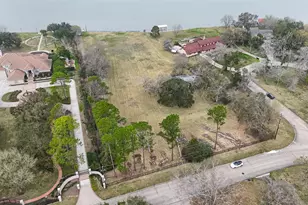 205 Lakeshore Dr, Seabrook, TX 77586 - Photo 17