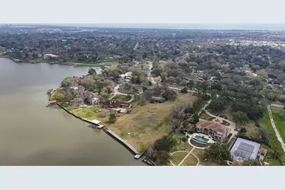 205 Lakeshore Drive, Seabrook, TX 77586 - Photo 35