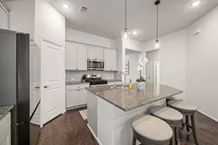 752 Washita Fls Ln, Conroe, TX 77304 - Photo 3