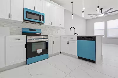 8216 Locksley Road, Houston, TX 77078 - Photo 7