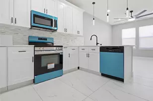 8216 Locksley Rd, Houston, TX 77078 - Photo 7