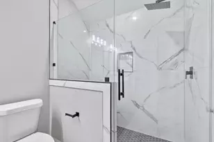 8216 Locksley Rd, Houston, TX 77078 - Photo 11