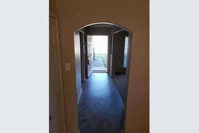 15810 Sheldon Ridge Way, Houston, TX 77044 - Photo 3