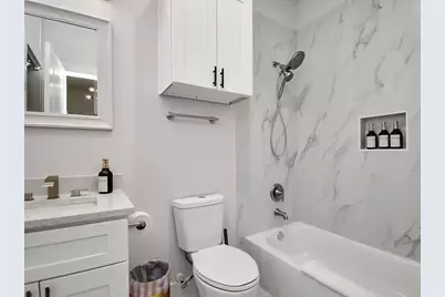 8419 8419 Woodward #a/b, Houston, TX 77051 - Photo 11
